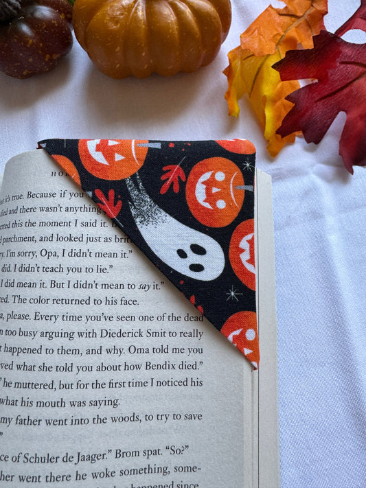 Ghost and Pumpkins Corner Bookmark