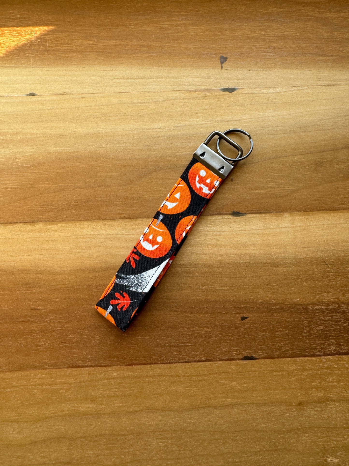 Halloween Jack o lantern Key Wristlet