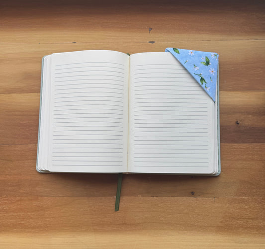 Daisy Corner Bookmark