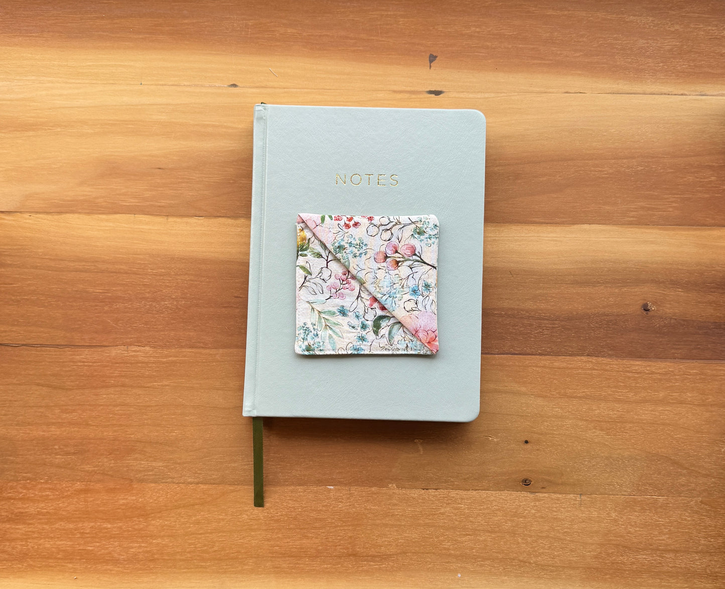Watercolor Flower Corner Bookmark